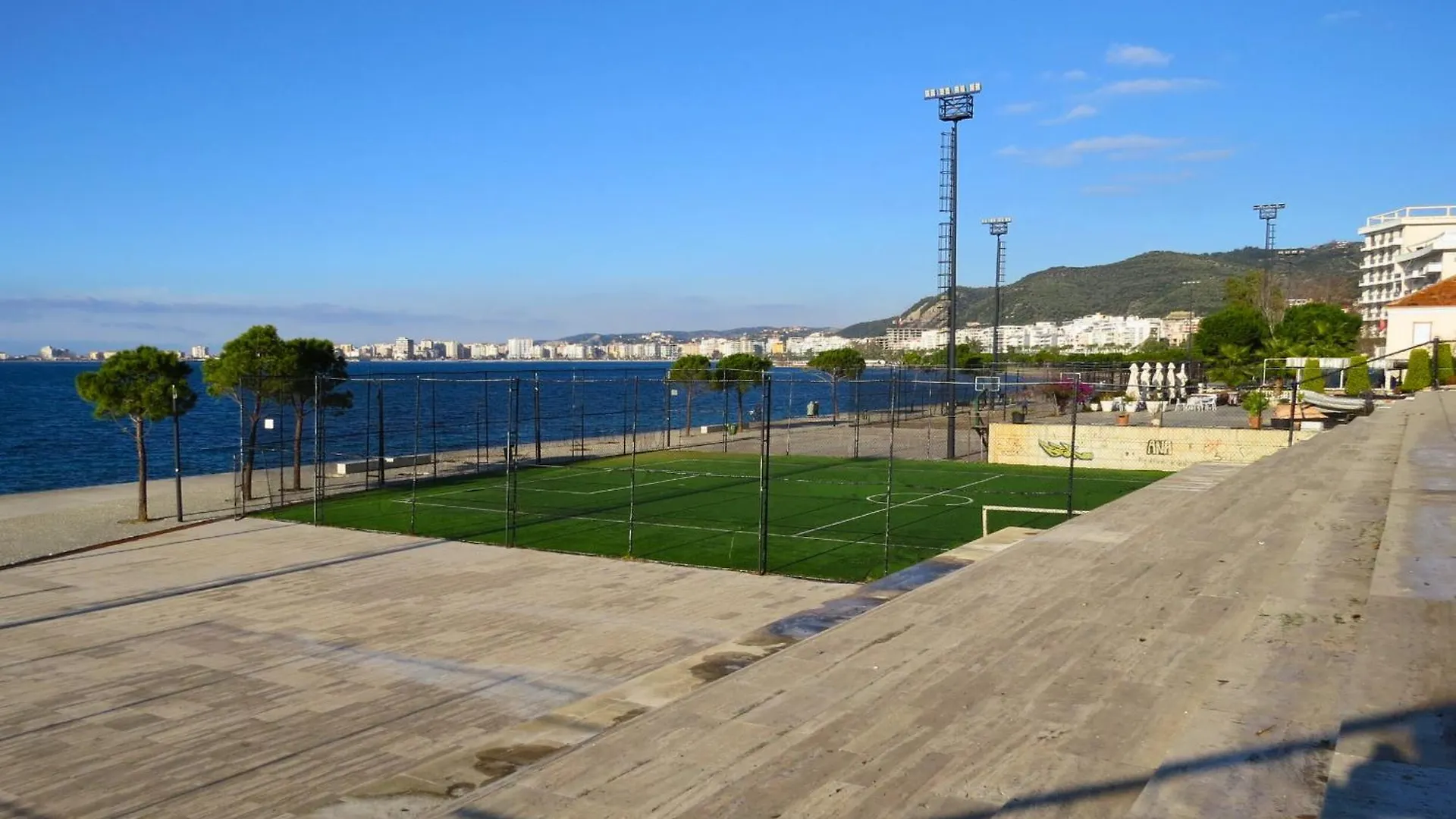 Viol'House - Balcony 2 Persons Apartment Vlore
